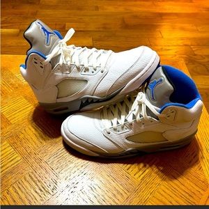 Air Jordan 5 Retro, Mens size 11 (Used)